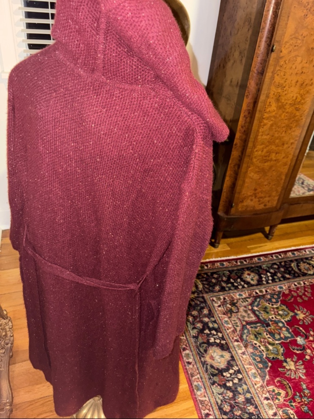 Cozy Ugg 100% Cashmere Burgundy Hooded Knit Long Cardigan with Belt - Picture 5 of 6